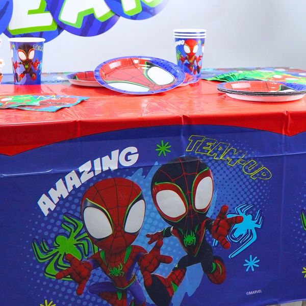 Mantel-para-Fiesta-Spidey-Team-Up